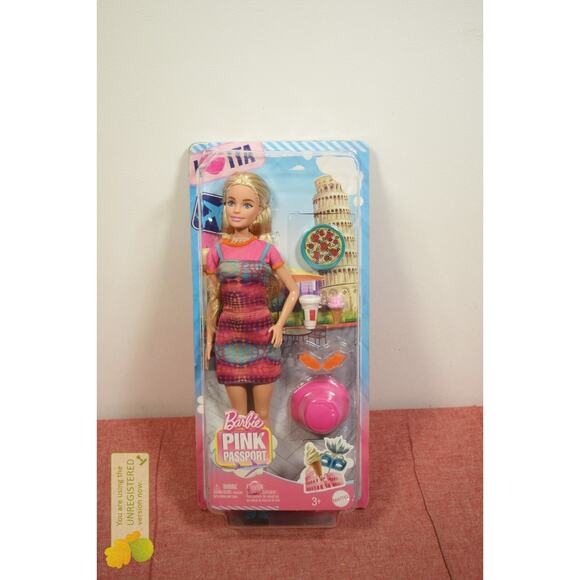 Barbie Pink Passport Italy Doll Set - Picture 1 of 4